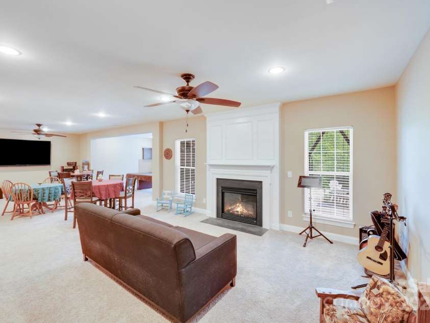 9433 Stonebridge Way, Mint Hill, NC 28227.  MLS# CAR4253893, YatesRealty ID 11830. 