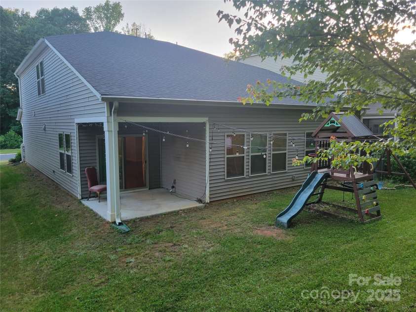5031 Burnwald Court, Fort Mill, SC 29715.  MLS# CAR4254602, YatesRealty ID 11831. 
