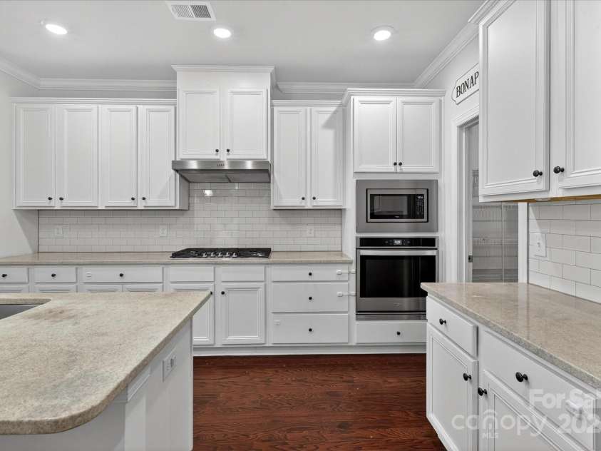 5031 Burnwald Court, Fort Mill, SC 29715.  MLS# CAR4324980, YatesRealty ID 11831. 