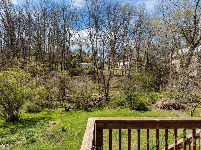 3 Manila Street, Asheville, NC 28806.  MLS# CAR4279267, YatesRealty ID 11833. 