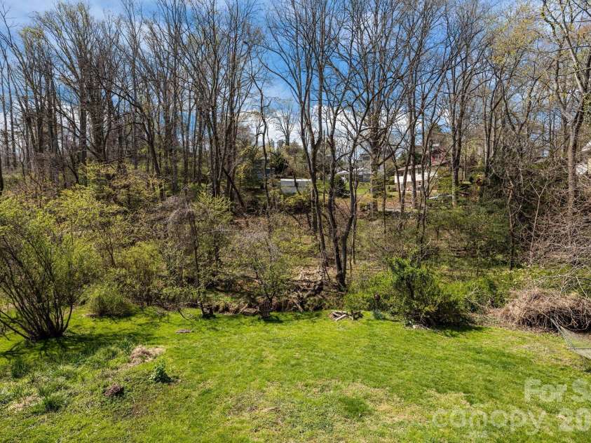 3 Manila Street, Asheville, NC 28806.  MLS# CAR4279267, YatesRealty ID 11833. Nice open yard for ...