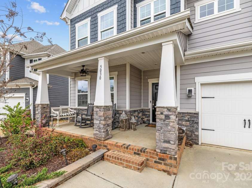5030 Lily Pond Circle, Waxhaw, NC 28173.  MLS# CAR4238229, YatesRealty ID 11834. 