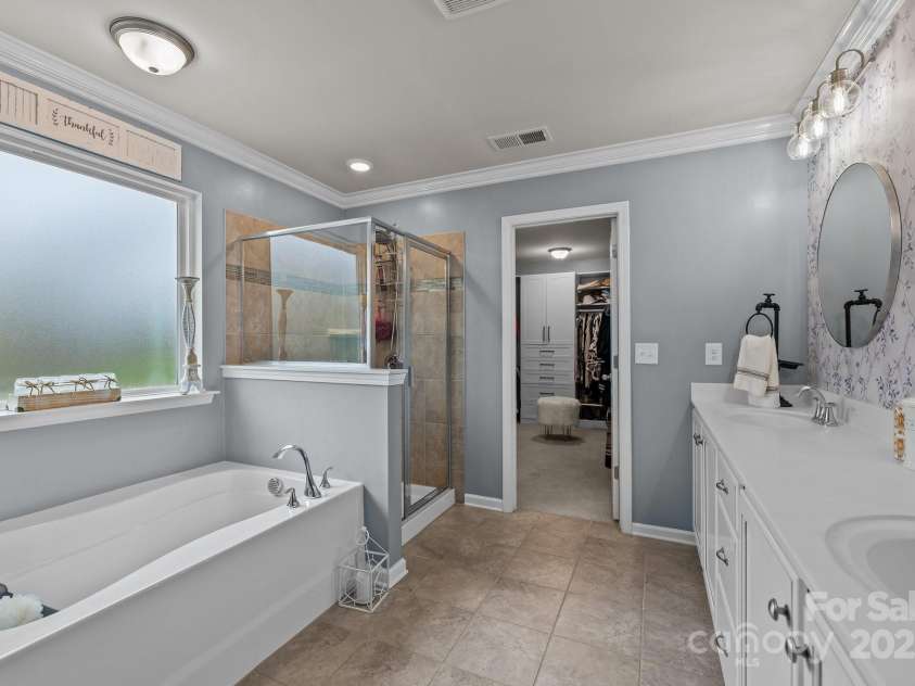 5030 Lily Pond Circle, Waxhaw, NC 28173.  MLS# CAR4238229, YatesRealty ID 11834. 