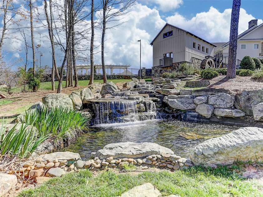 5030 Lily Pond Circle, Waxhaw, NC 28173.  MLS# CAR4238229, YatesRealty ID 11834. 