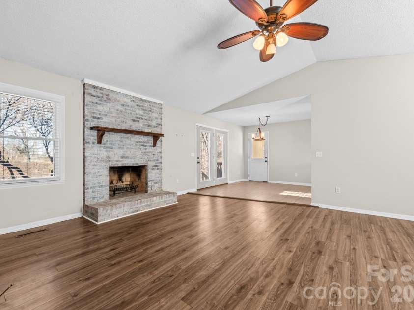 6200 Starlight Drive, Concord, NC 28027.  MLS# CAR4339866, YatesRealty ID 11834. 
