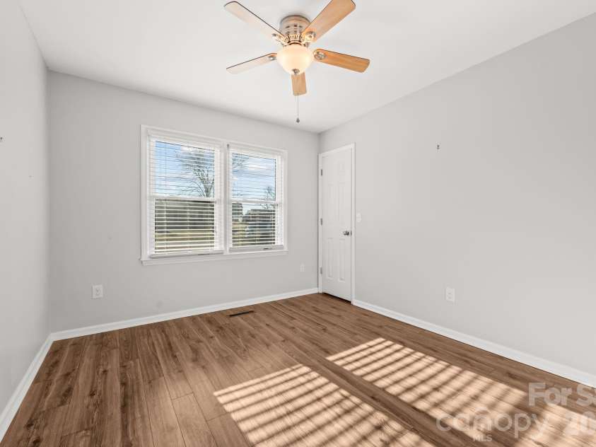 6200 Starlight Drive, Concord, NC 28027.  MLS# CAR4339866, YatesRealty ID 11834. 