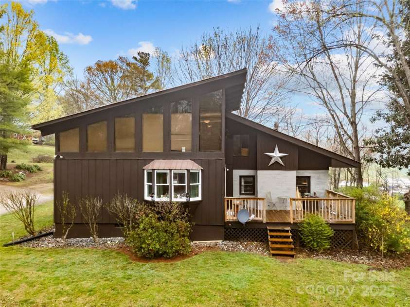 2162 Lytle Mountain Road, Marion, NC 28752.  MLS# CAR4248693, YatesRealty ID 11835. 