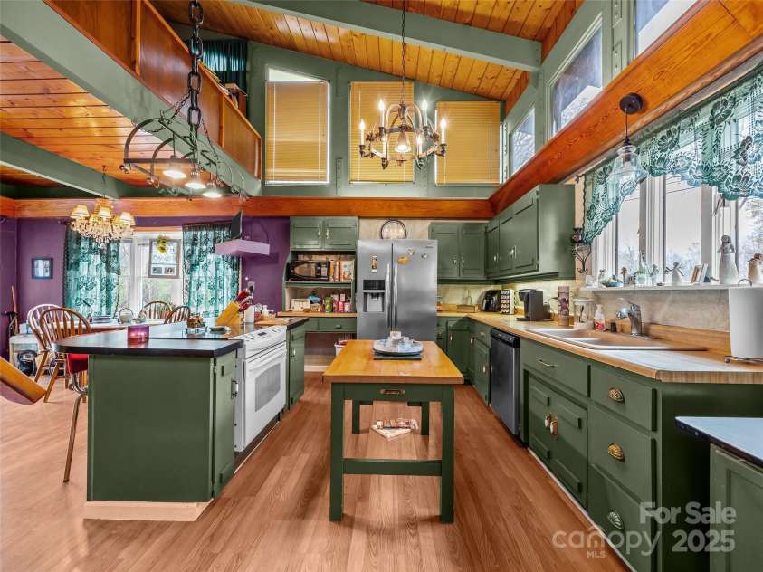 2162 Lytle Mountain Road, Marion, NC 28752.  MLS# CAR4248693, YatesRealty ID 11835. 