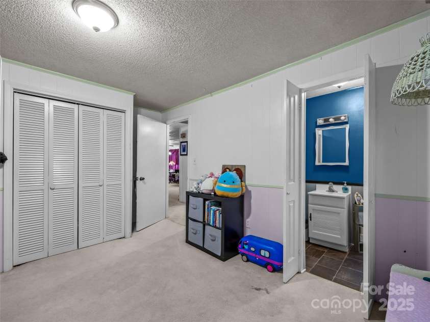 2162 Lytle Mountain Road, Marion, NC 28752.  MLS# CAR4248693, YatesRealty ID 11835. 