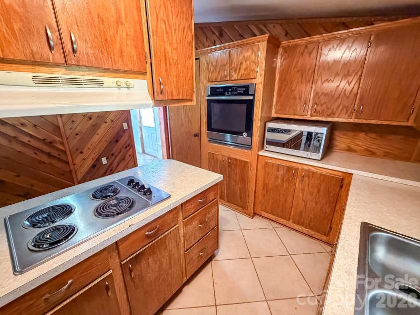 2746 Orangewood Lane, Newton, NC 28658.  MLS# CAR4364989, YatesRealty ID 11836. 