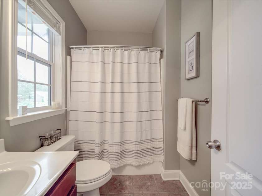 15211 Windward Lane, Lancaster, SC 29720.  MLS# CAR4241673, YatesRealty ID 11837. 