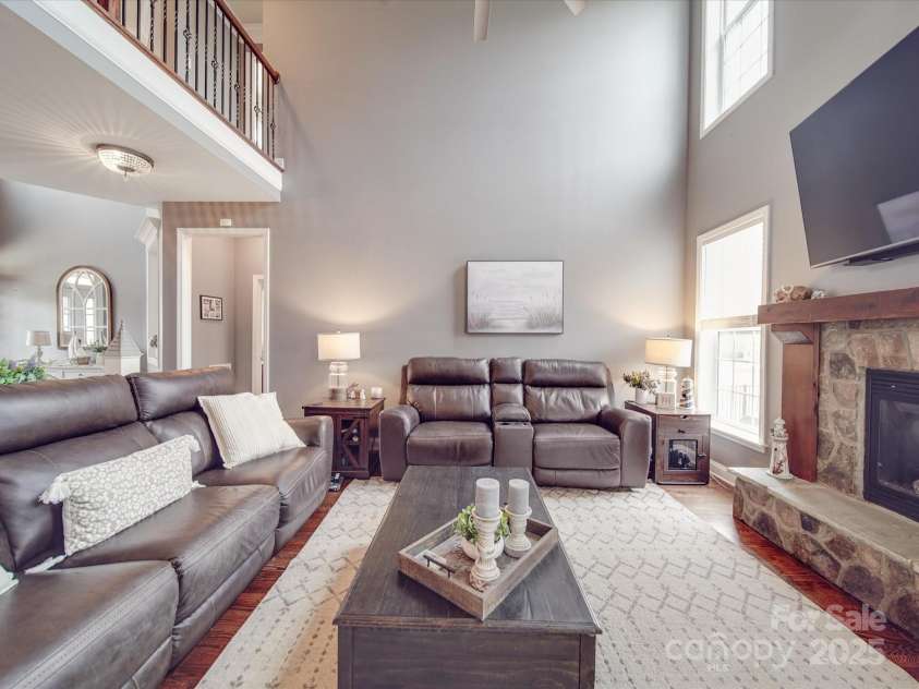 15211 Windward Lane, Lancaster, SC 29720.  MLS# CAR4241673, YatesRealty ID 11837. 