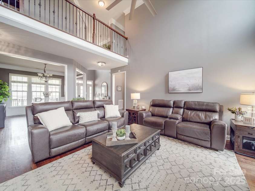 15211 Windward Lane, Lancaster, SC 29720.  MLS# CAR4241673, YatesRealty ID 11837. 