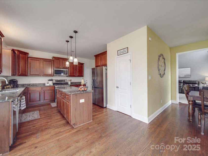 15211 Windward Lane, Lancaster, SC 29720.  MLS# CAR4241673, YatesRealty ID 11837. 