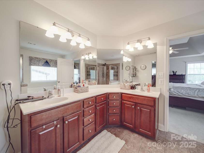 15211 Windward Lane, Lancaster, SC 29720.  MLS# CAR4241673, YatesRealty ID 11837. 