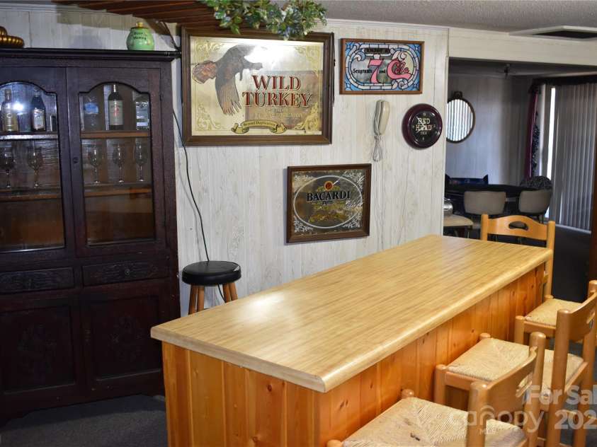 713 Arrowhead Trail, Marion, NC 28752.  MLS# CAR4219404, YatesRealty ID 1184. 