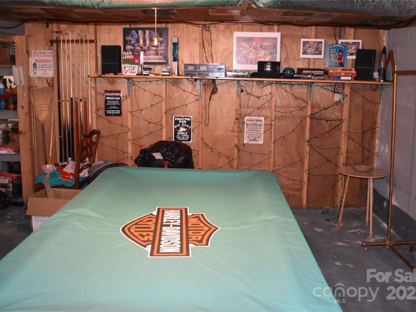 713 Arrowhead Trail, Marion, NC 28752.  MLS# CAR4219404, YatesRealty ID 1184. 