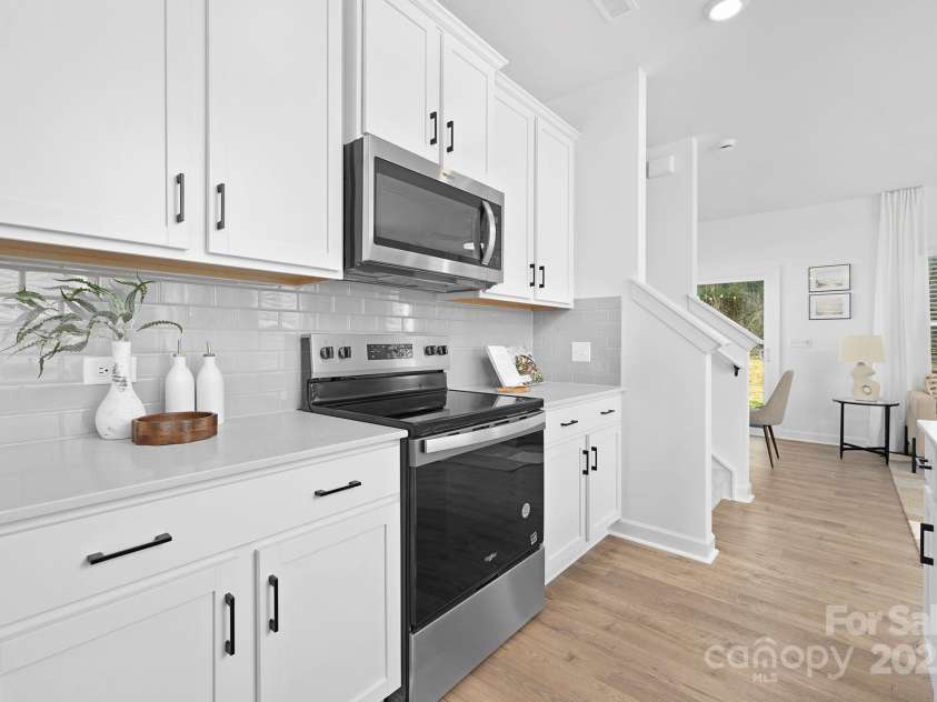 2129 Tom Sadler Road, Charlotte, NC 28214.  MLS# CAR4248466, YatesRealty ID 11841. 