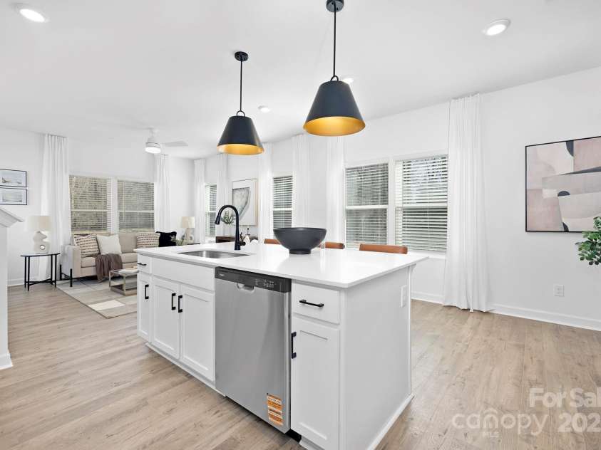 2129 Tom Sadler Road, Charlotte, NC 28214.  MLS# CAR4248466, YatesRealty ID 11841. 