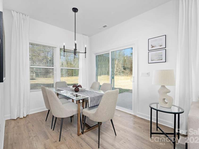 2129 Tom Sadler Road, Charlotte, NC 28214.  MLS# CAR4248466, YatesRealty ID 11841. 