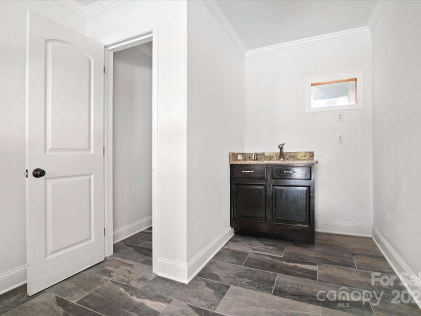 1421 Ashford Road, Chester, SC 29706.  MLS# CAR4279150, YatesRealty ID 11842. 
