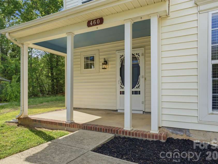 460 Mables Court, Statesville, NC 28677.  MLS# CAR4336237, YatesRealty ID 11843. 