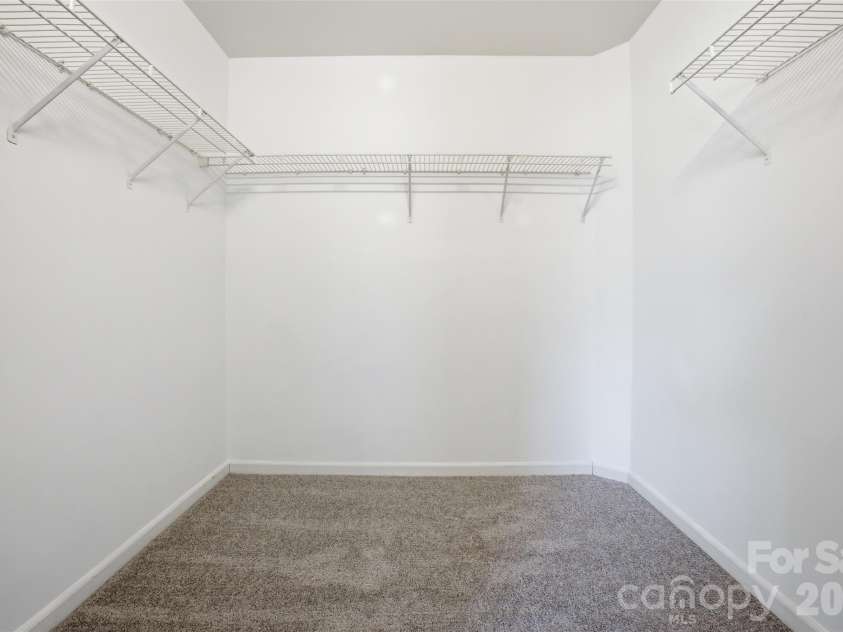 460 Mables Court, Statesville, NC 28677.  MLS# CAR4336237, YatesRealty ID 11843. 