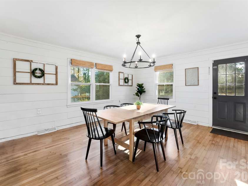 1217 Jackson Road, Gastonia, NC 28052.  MLS# CAR4338667, YatesRealty ID 11844. 