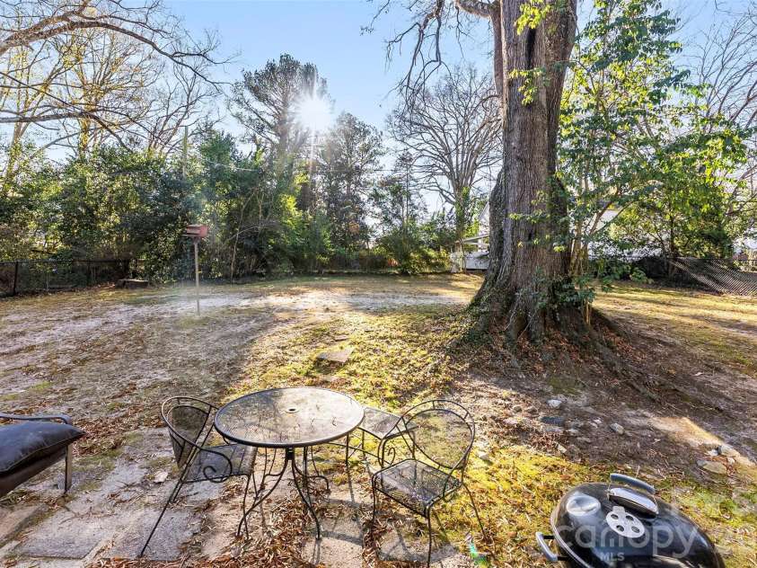 1217 Jackson Road, Gastonia, NC 28052.  MLS# CAR4338667, YatesRealty ID 11844. 