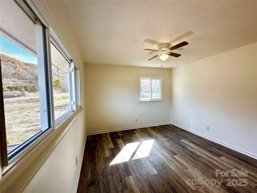 609 Cattail Road, Burnsville, NC 28714.  MLS# CAR4317558, YatesRealty ID 11845. 