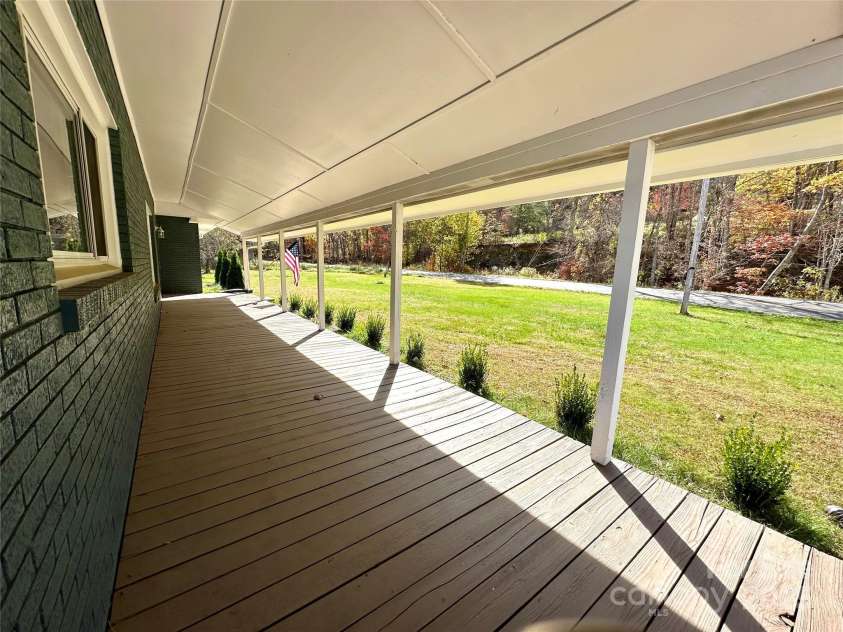 609 Cattail Road, Burnsville, NC 28714.  MLS# CAR4317558, YatesRealty ID 11845. 