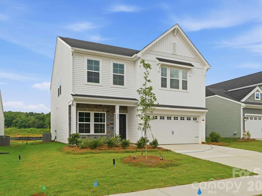 940 Leyna Court, Newton, NC 28658.  MLS# CAR4333423, YatesRealty ID 11846. 