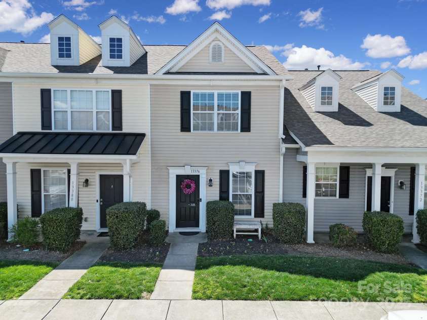 13376 Calloway Glen Drive, Charlotte, NC 28273.  MLS# CAR4243282, YatesRealty ID 11848. 