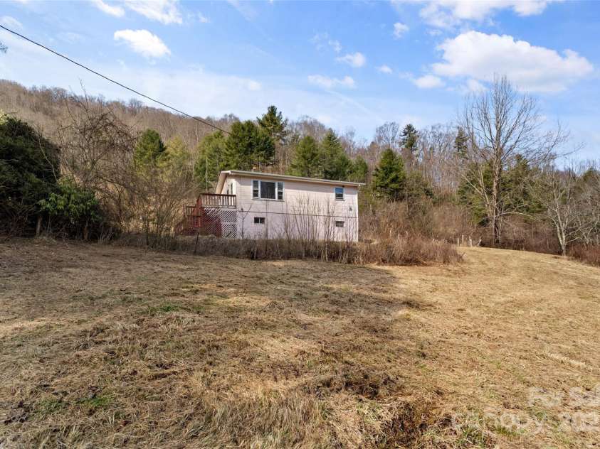 10999 Rush Fork Road, Clyde, NC 28721.  MLS# CAR4109760, YatesRealty ID 1185. 