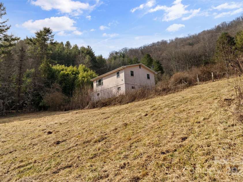 10999 Rush Fork Road, Clyde, NC 28721.  MLS# CAR4109760, YatesRealty ID 1185. 
