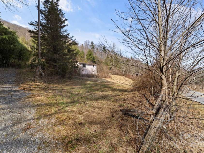 10999 Rush Fork Road, Clyde, NC 28721.  MLS# CAR4109760, YatesRealty ID 1185. 
