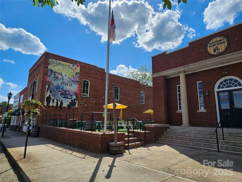 1728 Privette Road, Matthews, NC 28105.  MLS# CAR4253418, YatesRealty ID 11851. 