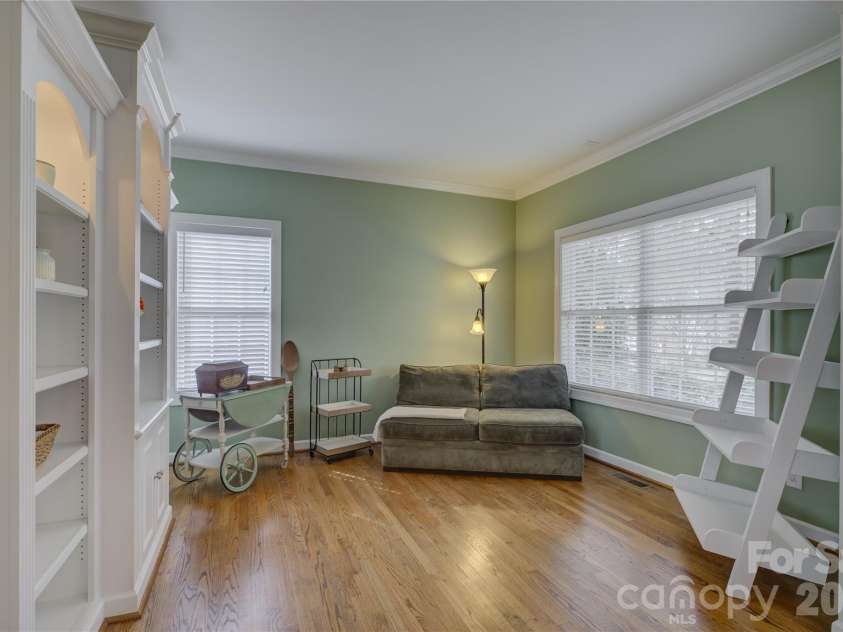 16624 Turtle Point Road, Charlotte, NC 28278.  MLS# CAR4338316, YatesRealty ID 11852. 