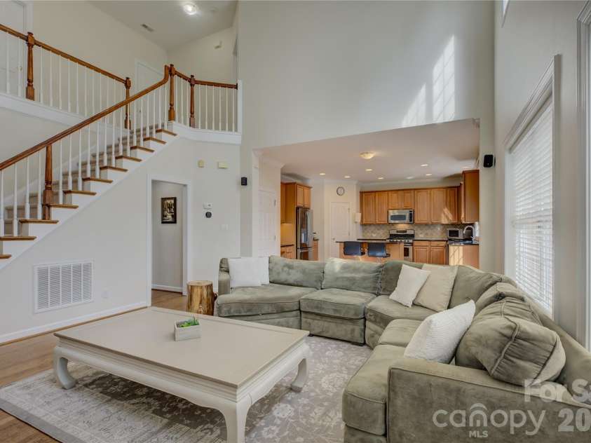 16624 Turtle Point Road, Charlotte, NC 28278.  MLS# CAR4338316, YatesRealty ID 11852. 