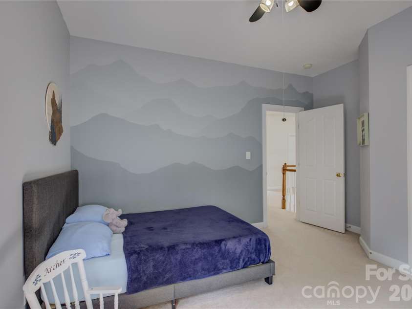 16624 Turtle Point Road, Charlotte, NC 28278.  MLS# CAR4338316, YatesRealty ID 11852. 