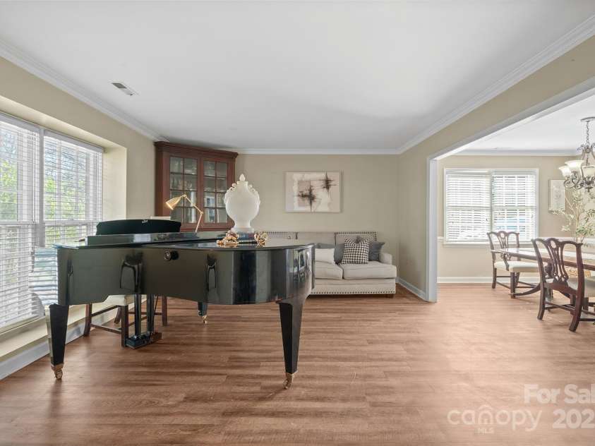 4731 Carberry Court, Charlotte, NC 28226.  MLS# CAR4326172, YatesRealty ID 11854. 