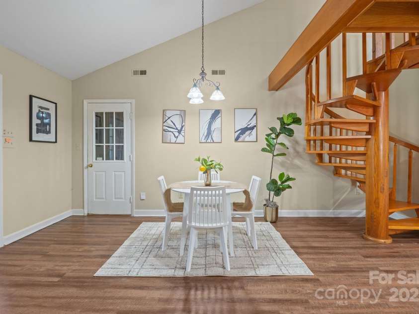 4731 Carberry Court, Charlotte, NC 28226.  MLS# CAR4326172, YatesRealty ID 11854. 