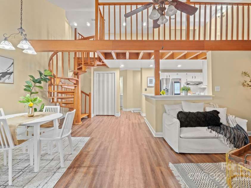 4731 Carberry Court, Charlotte, NC 28226.  MLS# CAR4326172, YatesRealty ID 11854. 