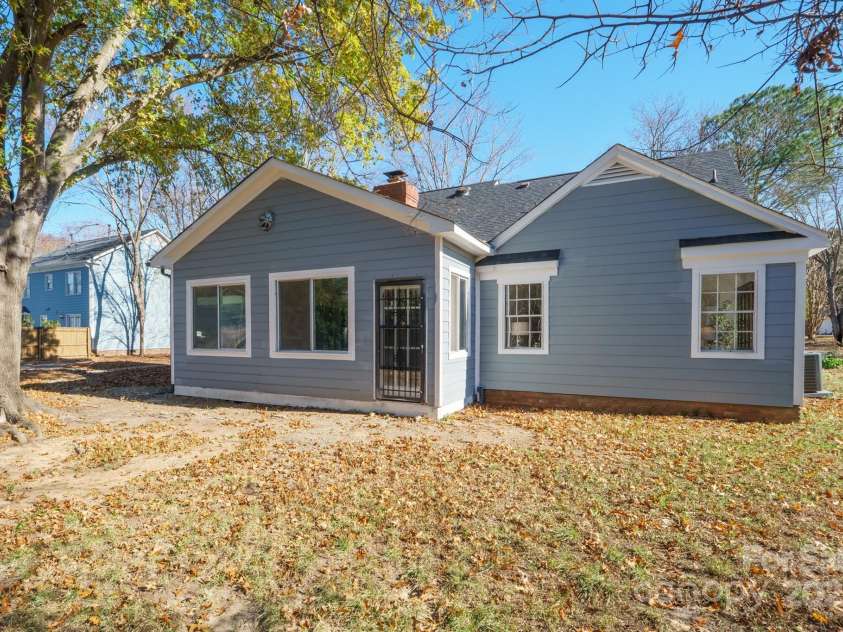 4731 Carberry Court, Charlotte, NC 28226.  MLS# CAR4326172, YatesRealty ID 11854. 