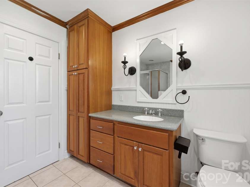 4920 Bright Road, Charlotte, NC 28214.  MLS# CAR4358437, YatesRealty ID 11854. 
