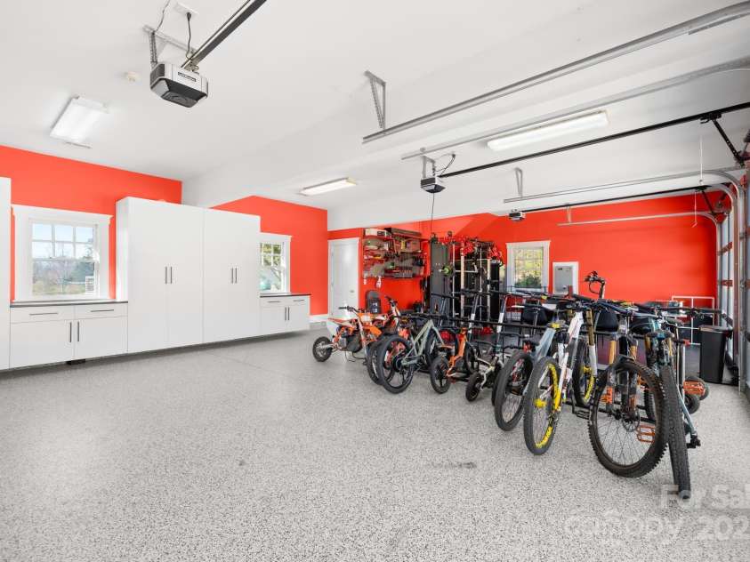 12613 b Oak Grove Road, Stanfield, NC 28163.  MLS# CAR4254770, YatesRealty ID 11855. 3-car garage