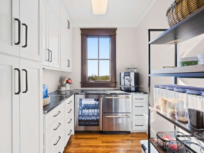 12613 b Oak Grove Road, Stanfield, NC 28163.  MLS# CAR4254770, YatesRealty ID 11855. Walk in Pantry