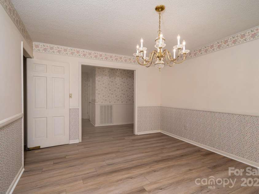 104 Ridge Drive, Stanley, NC 28164.  MLS# CAR4255622, YatesRealty ID 11856. Dining Room