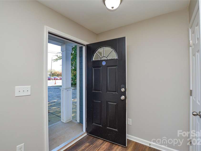 1232 Matheson Avenue, Charlotte, NC 28205.  MLS# CAR4319318, YatesRealty ID 11856. 