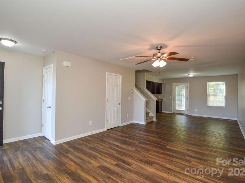 1232 Matheson Avenue, Charlotte, NC 28205.  MLS# CAR4319318, YatesRealty ID 11856. 